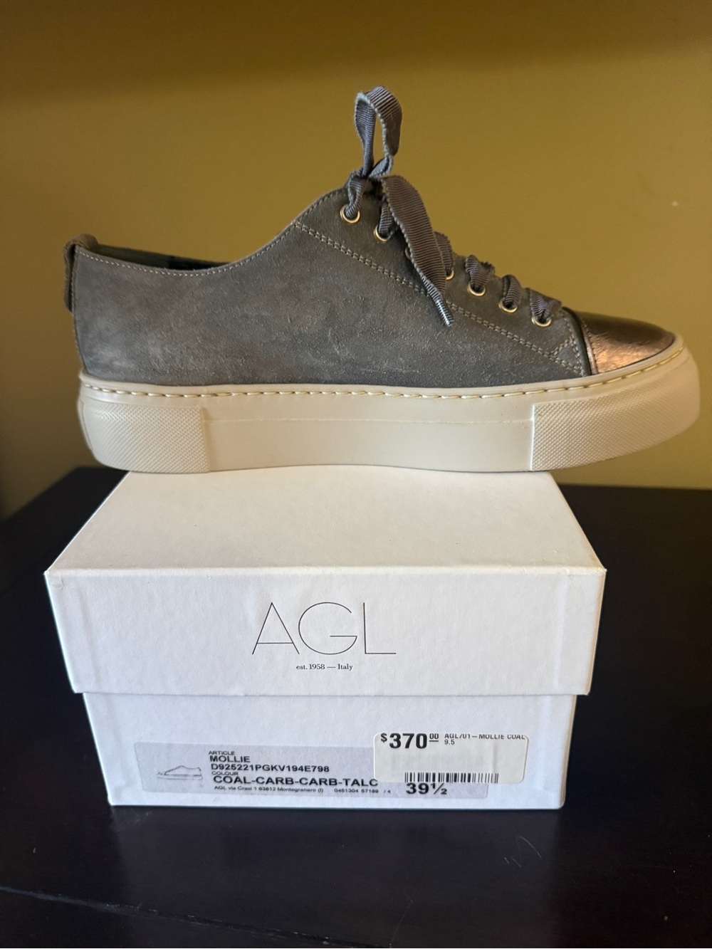 AGL Gray Suede Platform Sneaker with Metallic Toe. 9.5 (39 1/2) EUC Box included